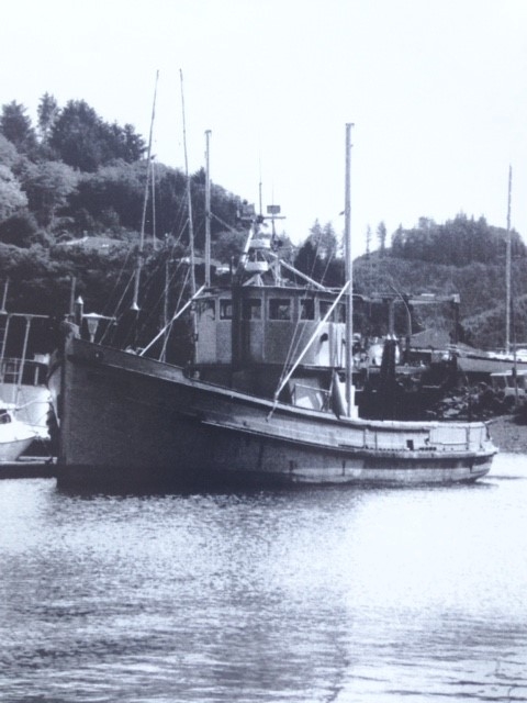 A boat floating in the water.